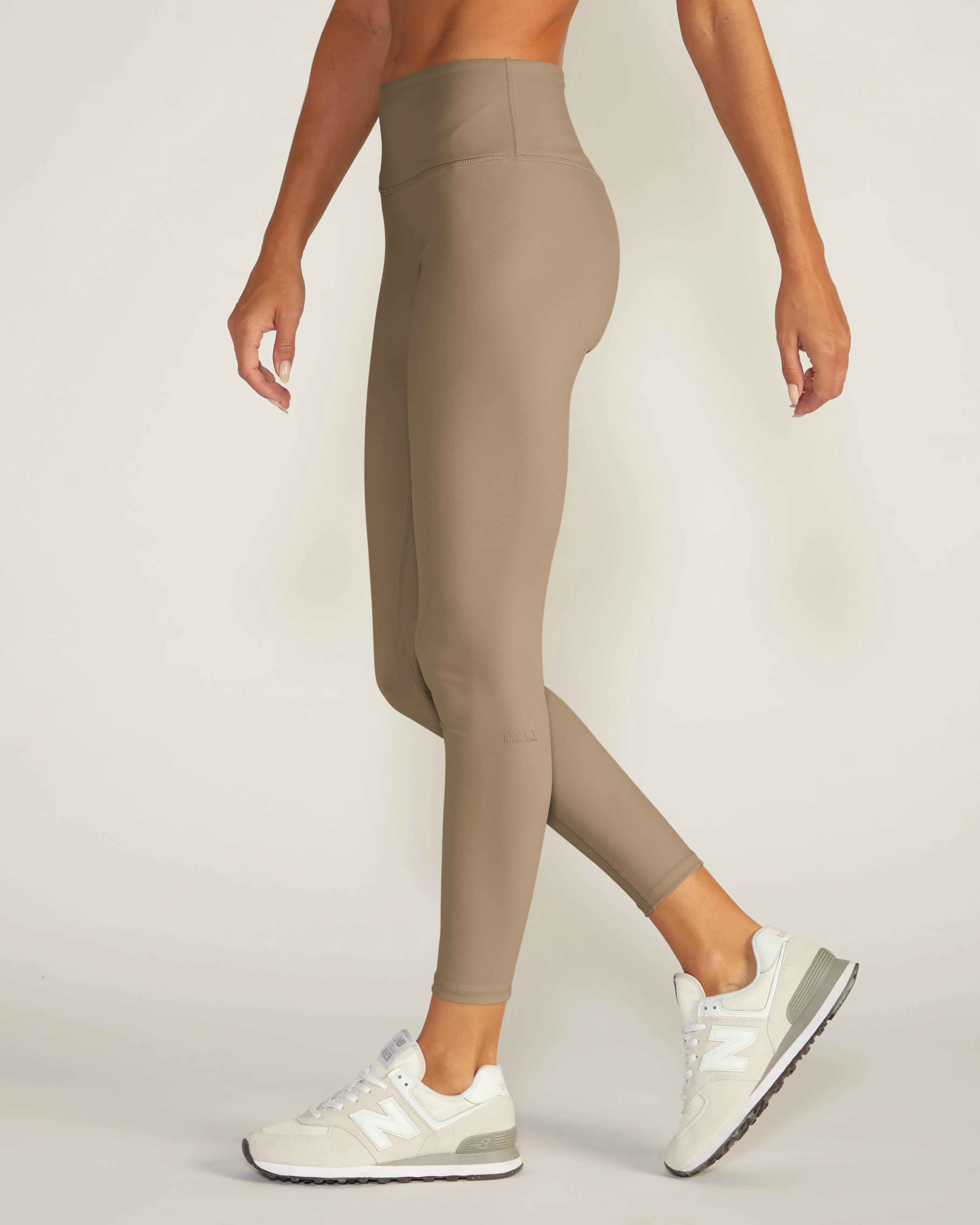 Metta High-Waist Leggings