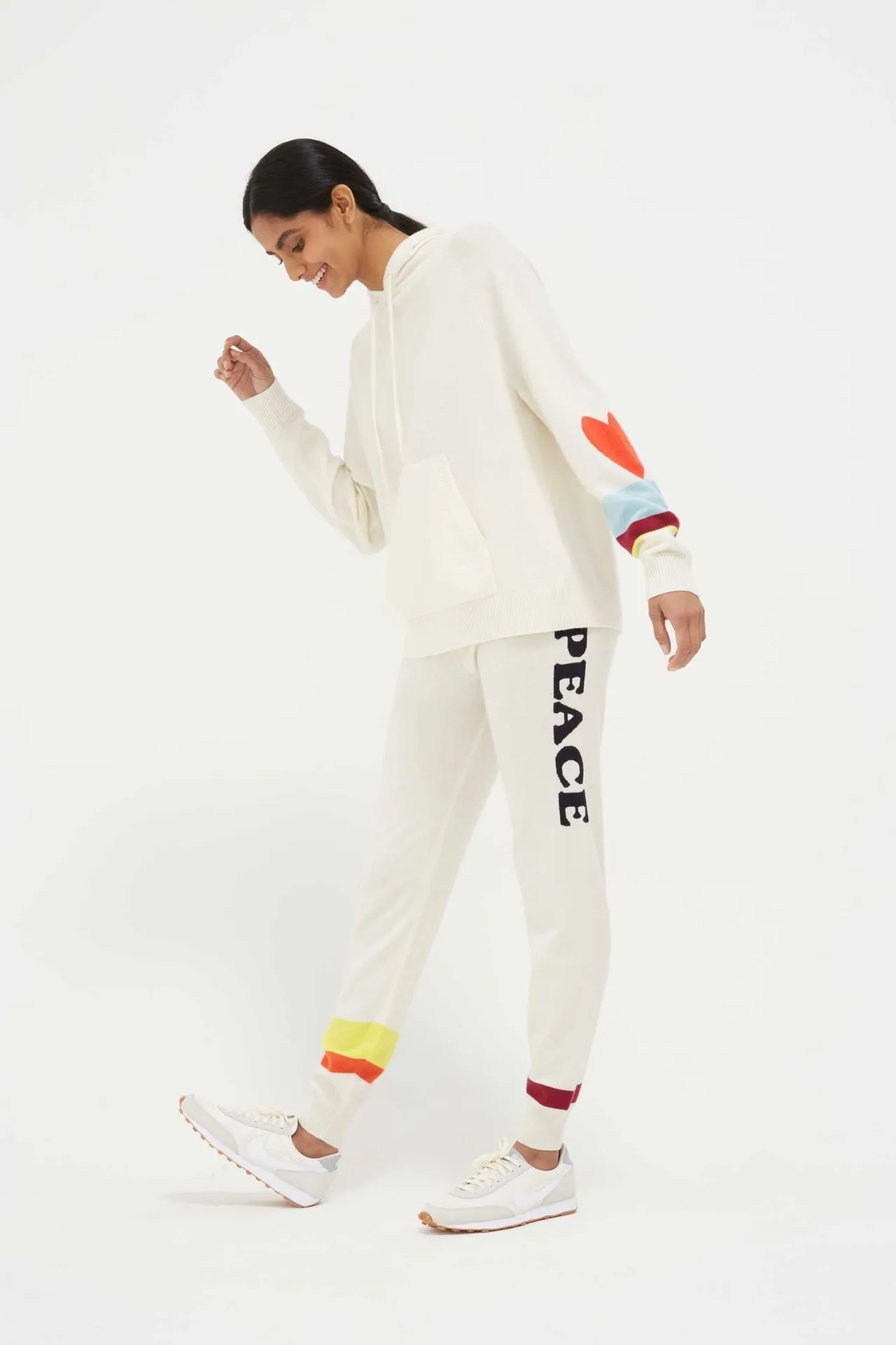 Peace Trackpant, Bone