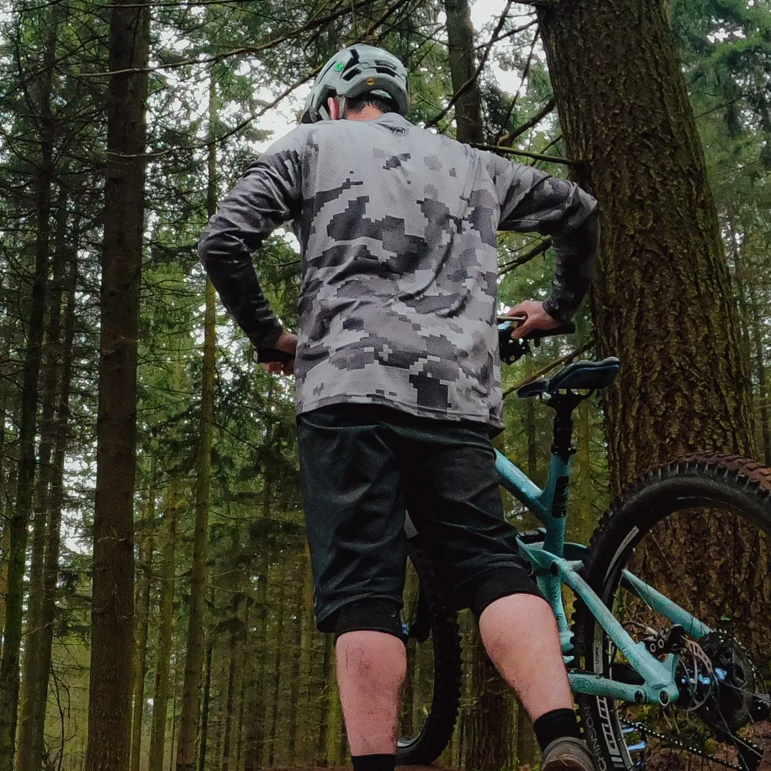 Urban Digital Camo Long Sleeve MTB Jersey