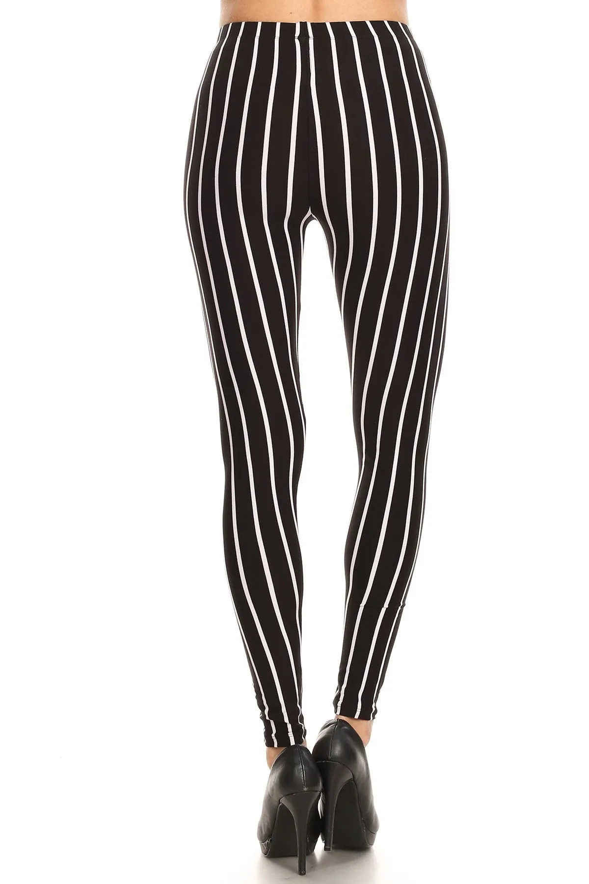 Women's 3X 5X B&W Vertical Thick Striped Pattern Print Leggings